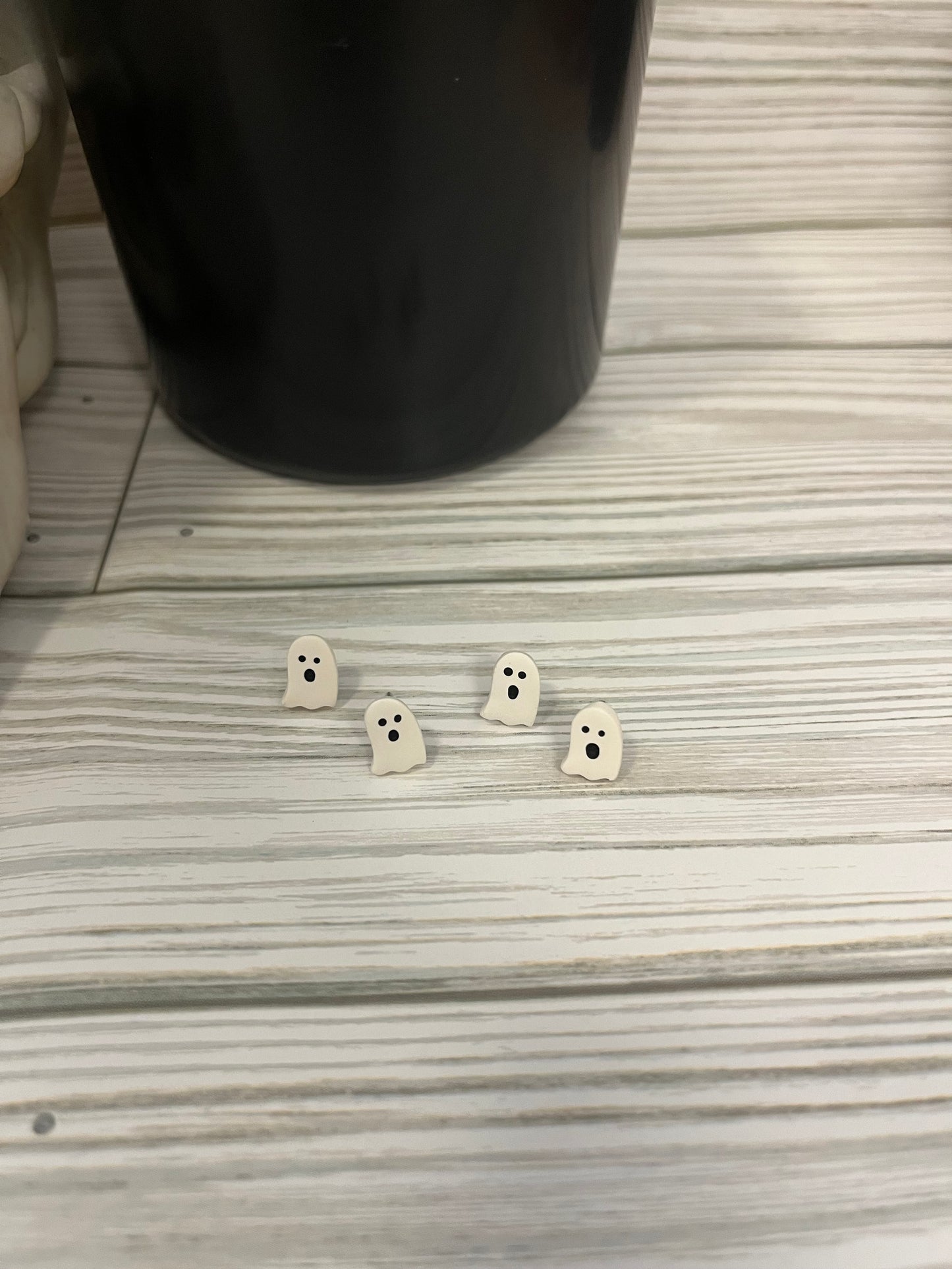 Sheet Ghost Stud