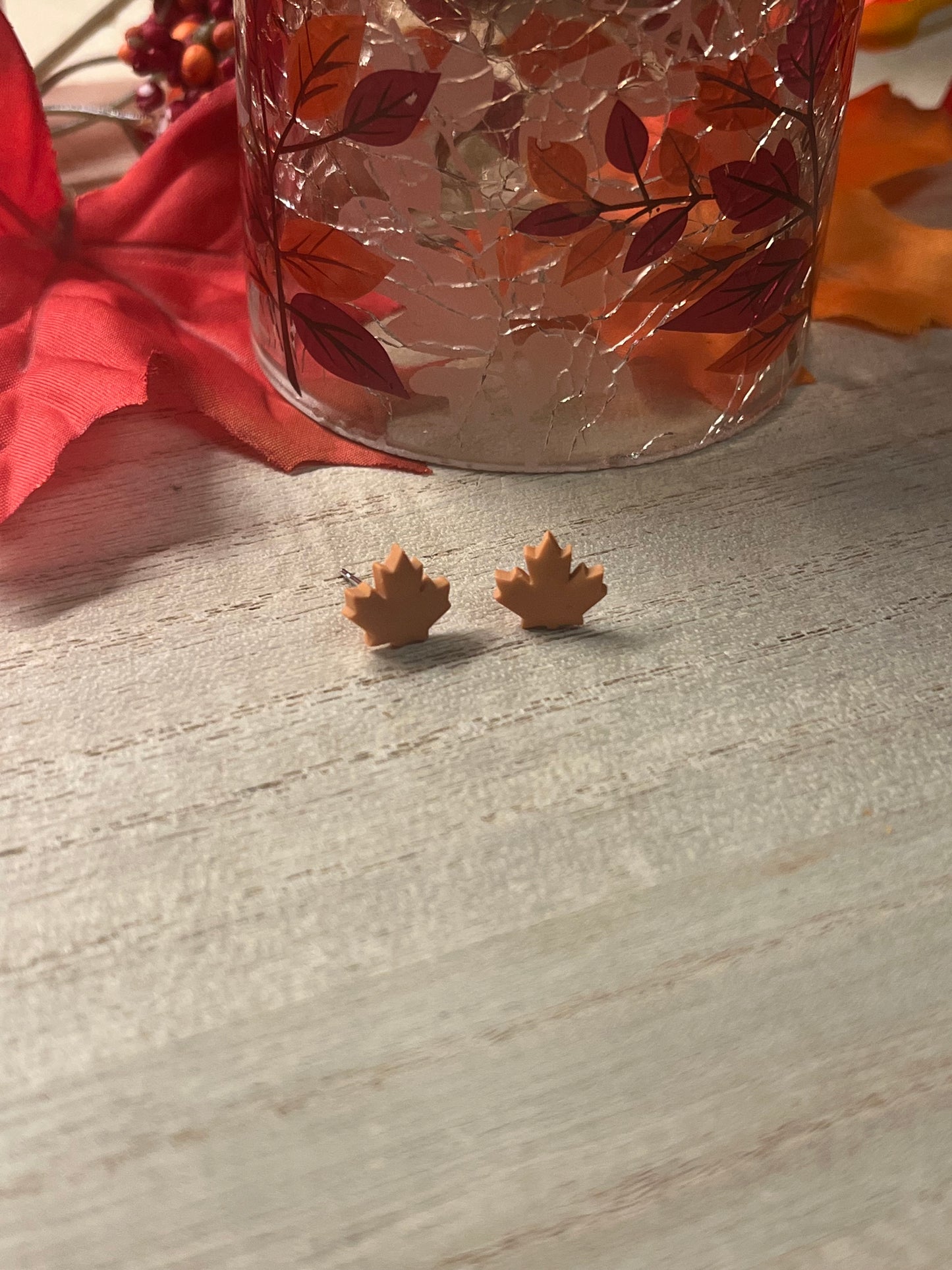 Leaf Stud