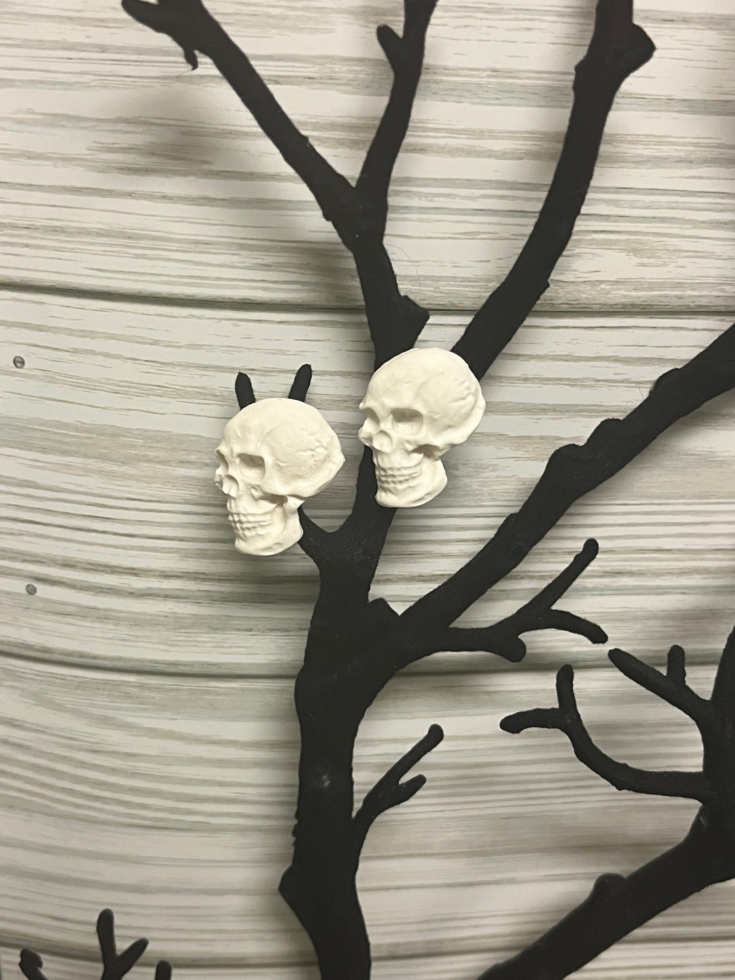 Skull Large Stud