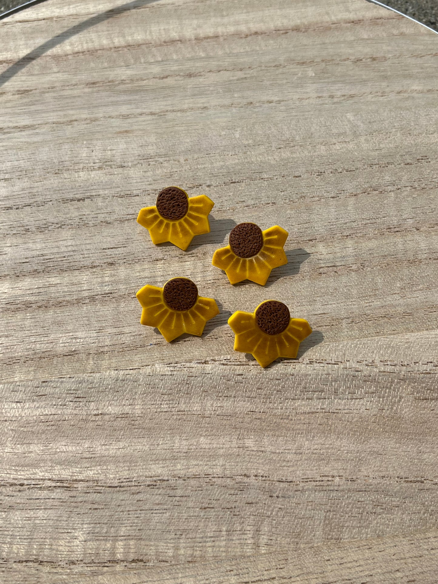 Half Sunflower Medium Stud