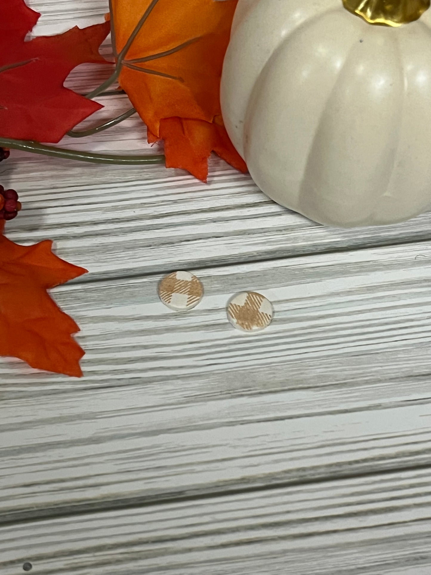 Fall Gingham Stud