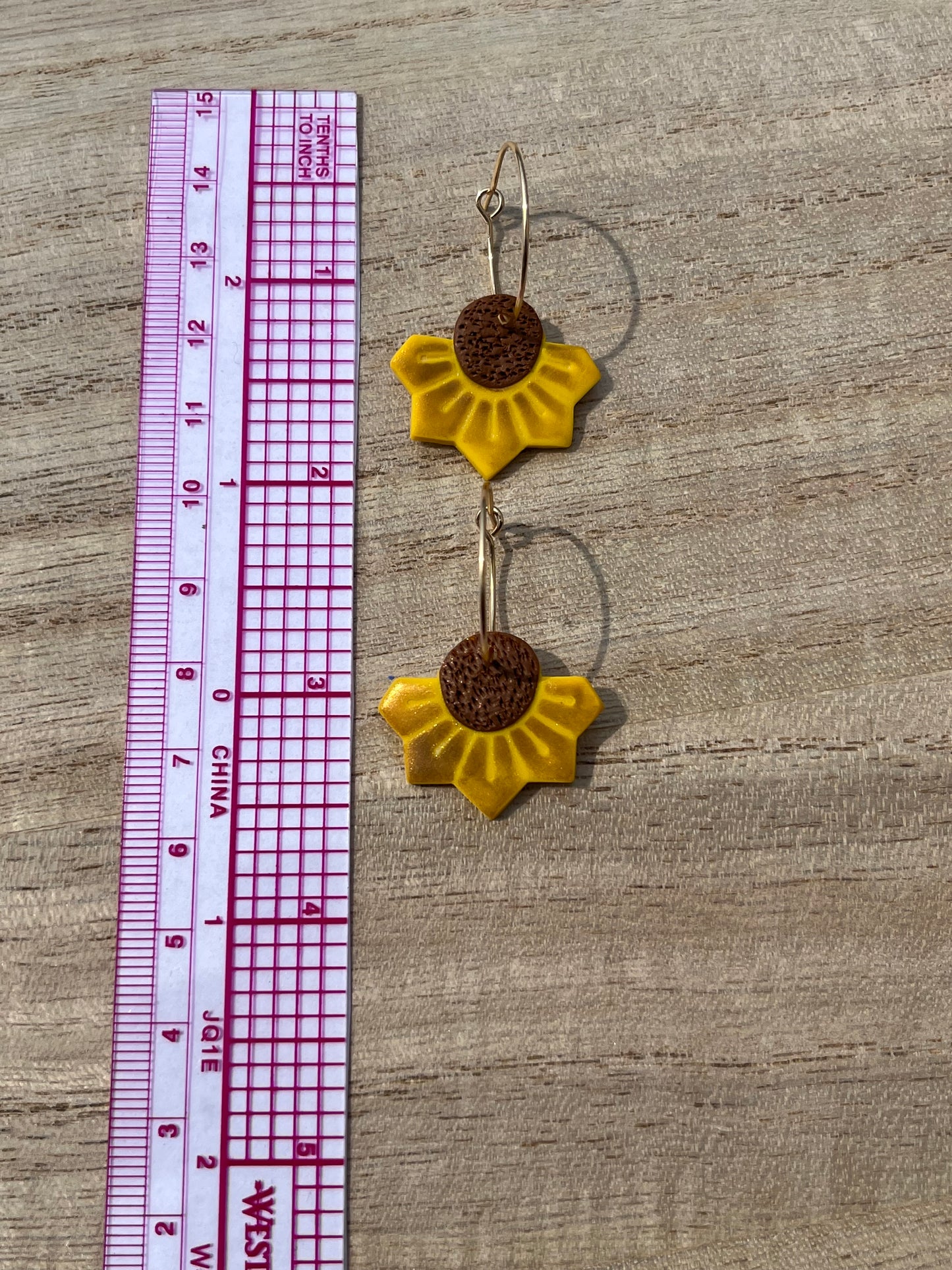 Half Sunflower Hoop