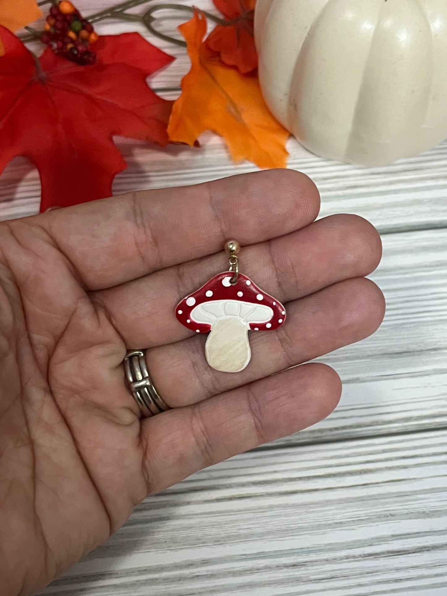 Mushroom Dangle