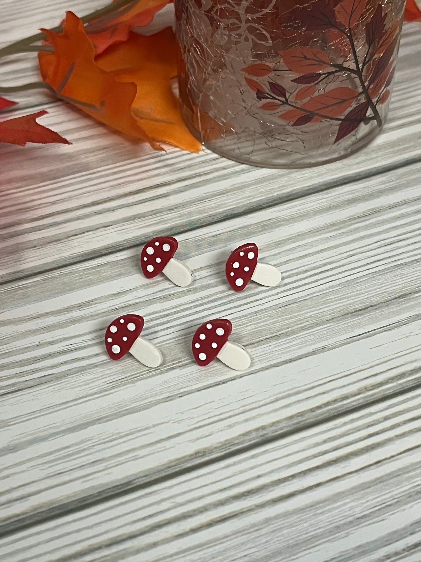 Mushroom Stud