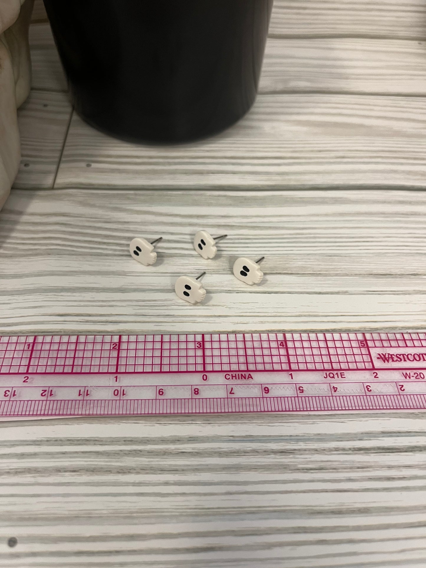 Skull Stud