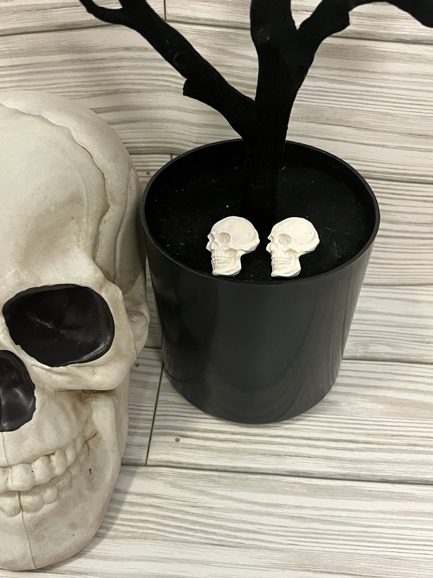 Skull Large Stud