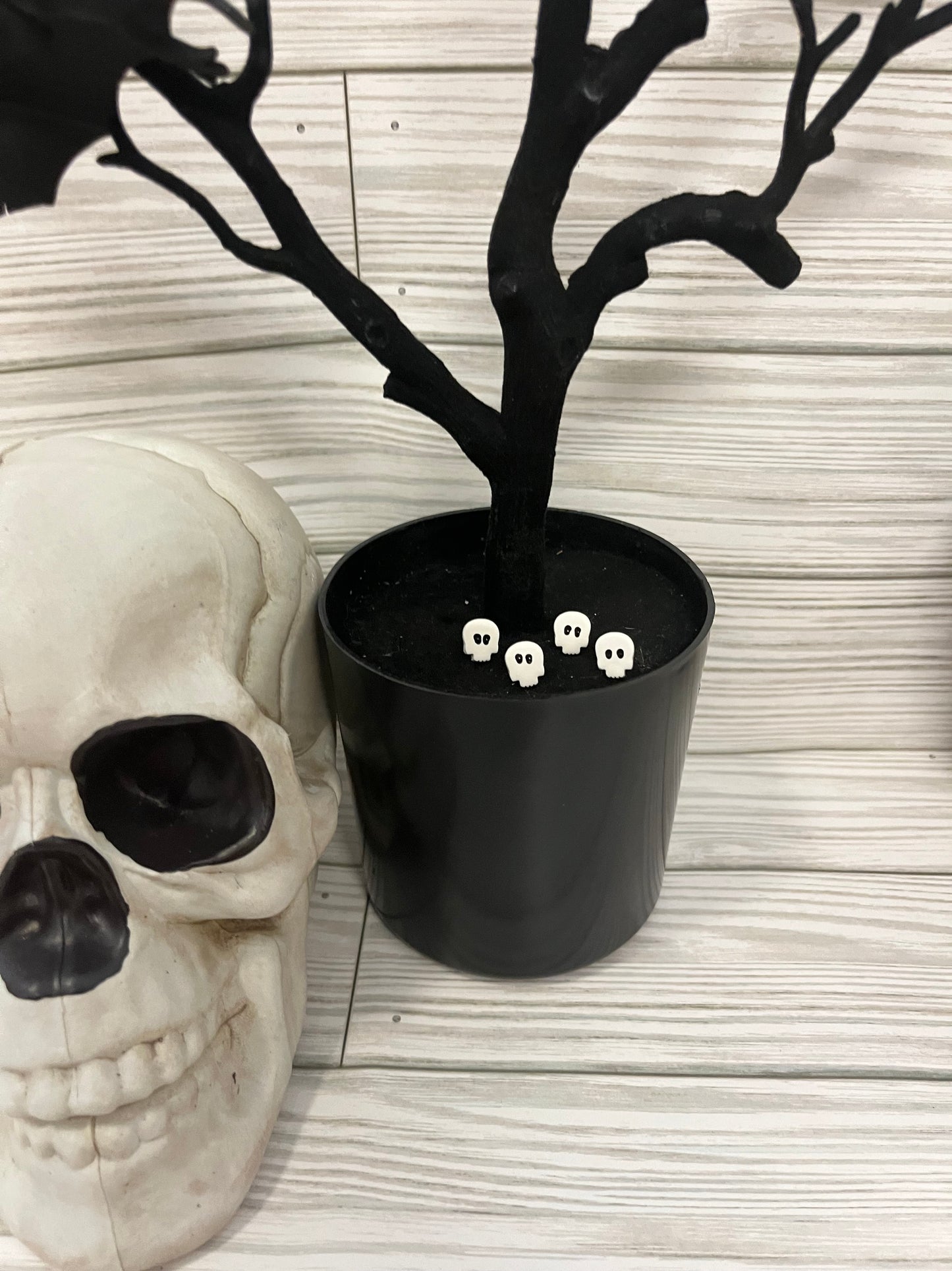 Skull Stud