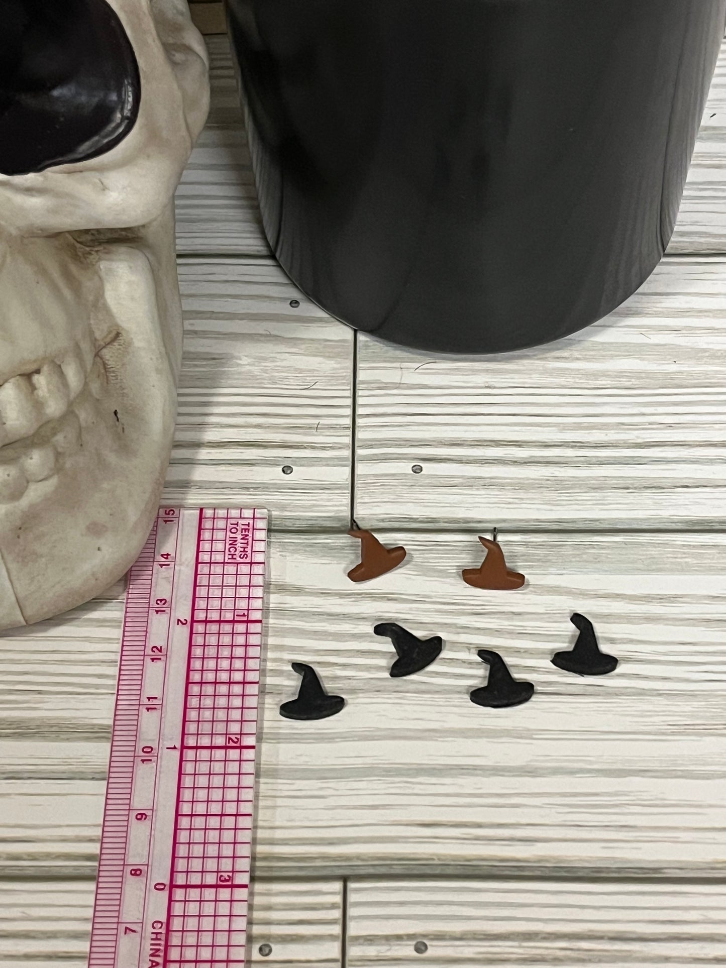 Witch Hat Stud