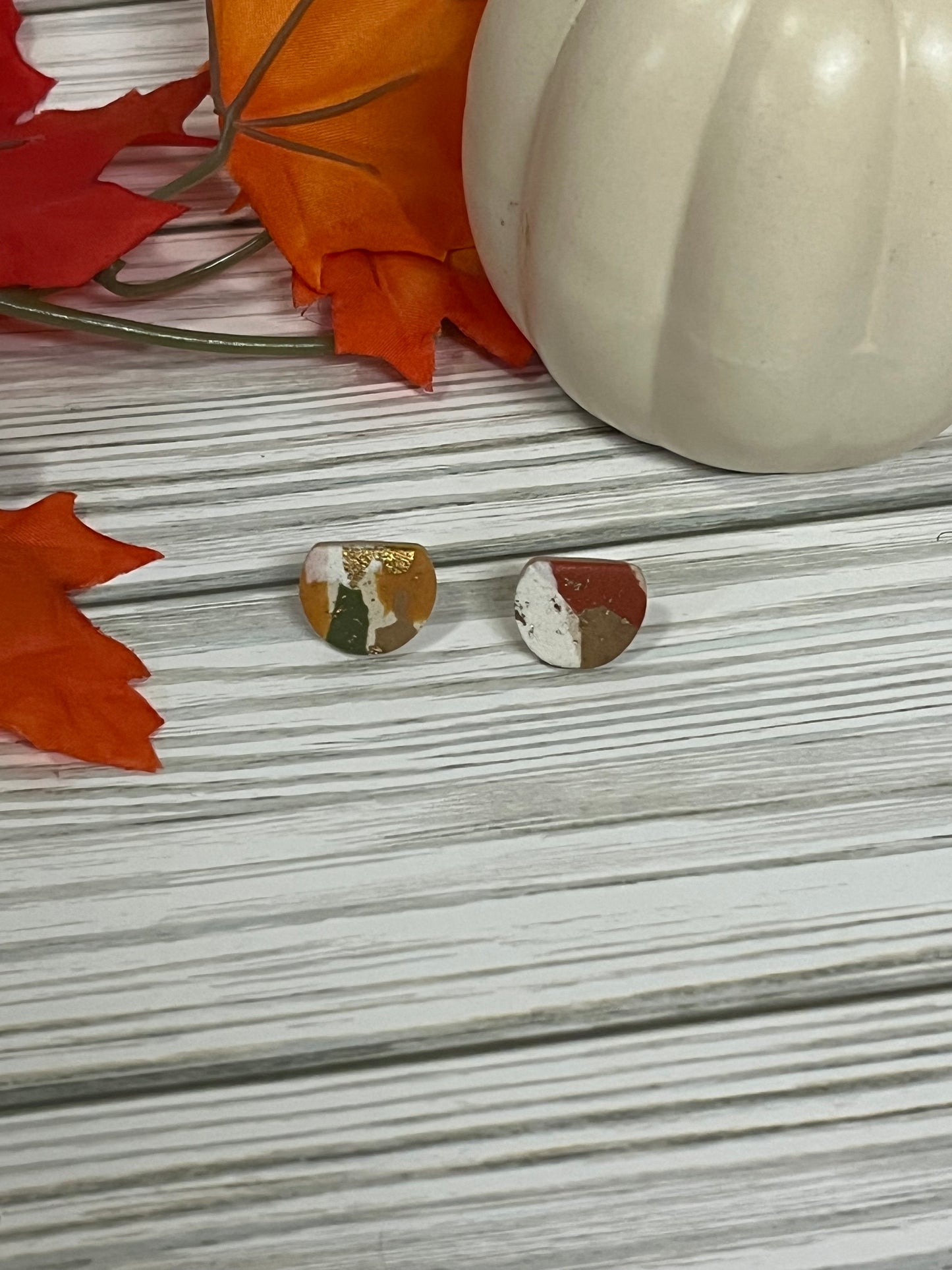 Fall Marble Medium Stud