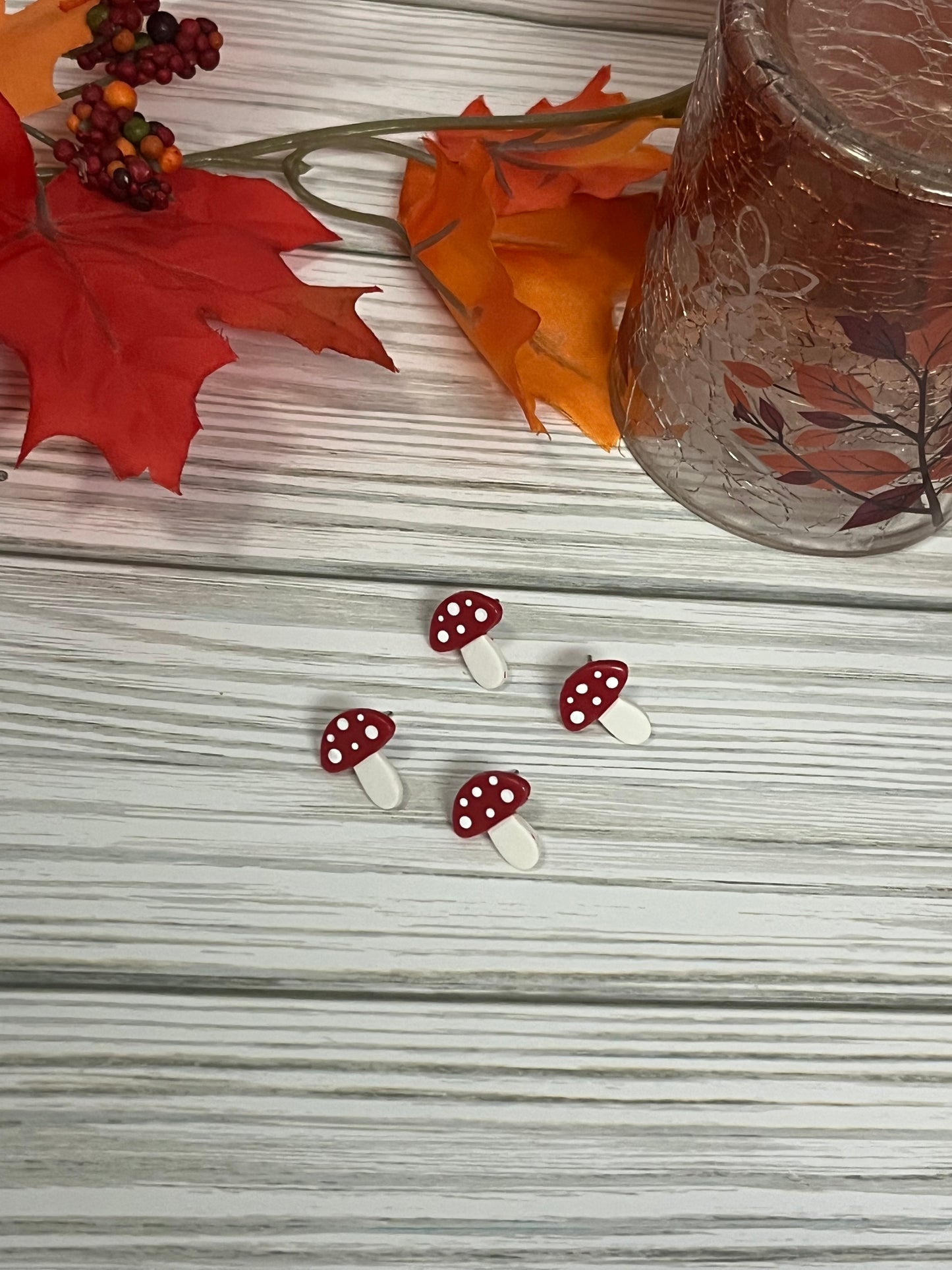 Mushroom Stud
