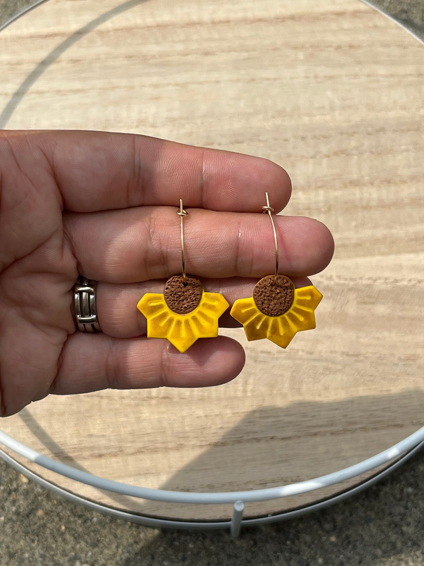 Half Sunflower Hoop