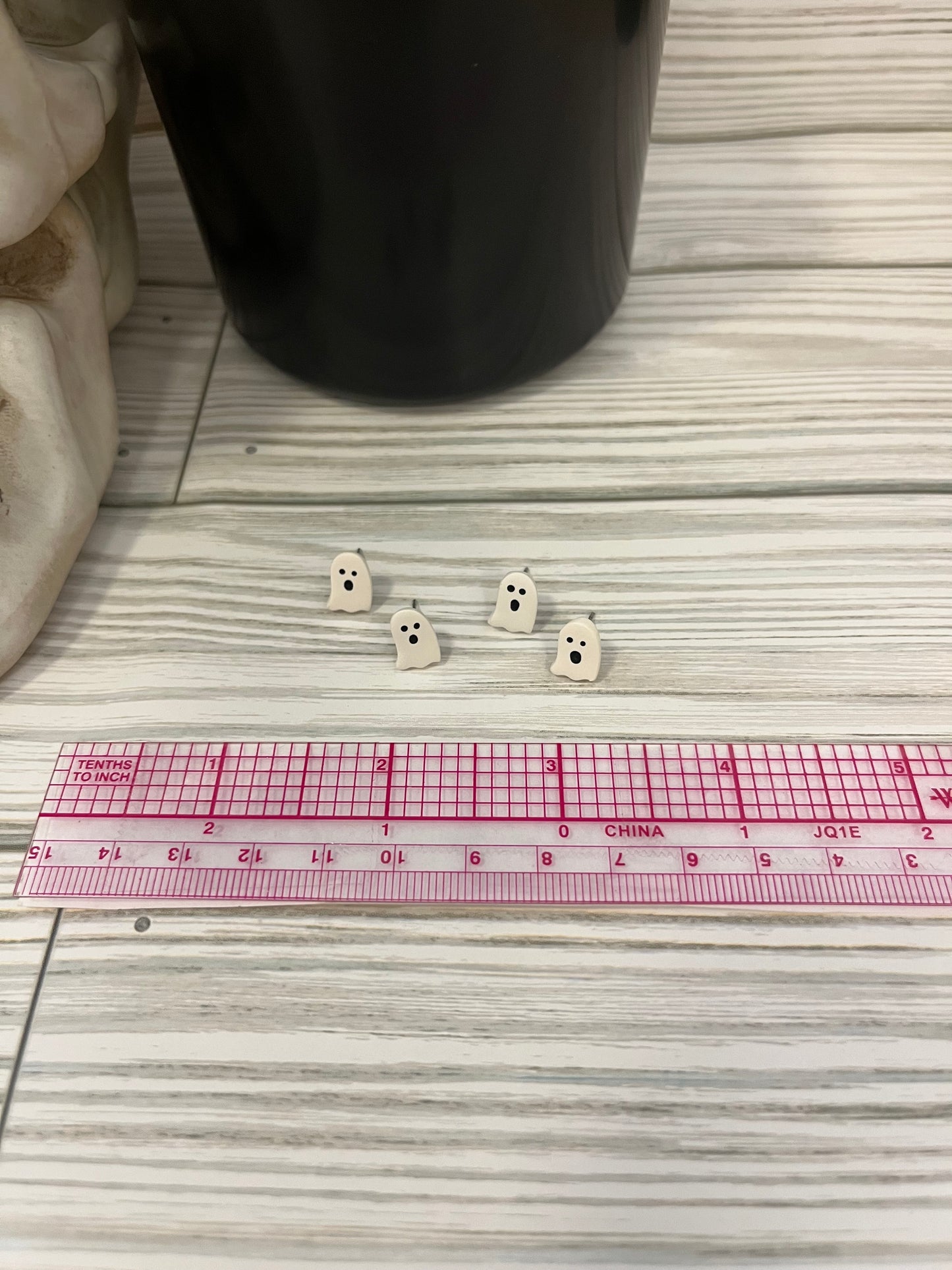 Sheet Ghost Stud