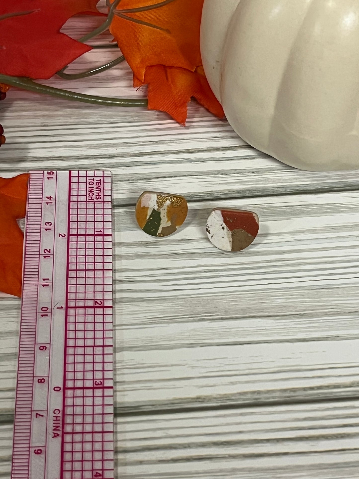 Fall Marble Medium Stud