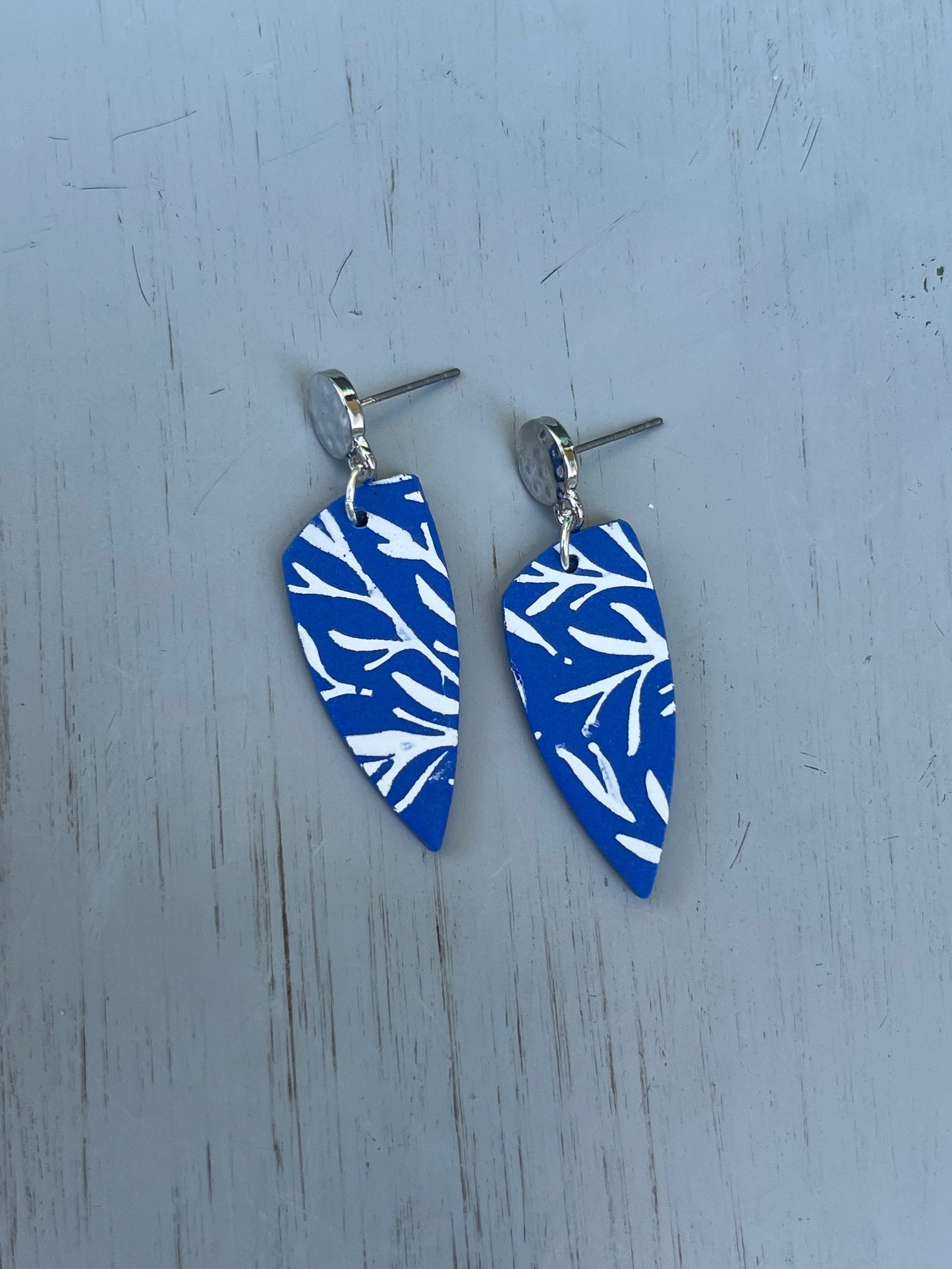 Floral Blue Dagger