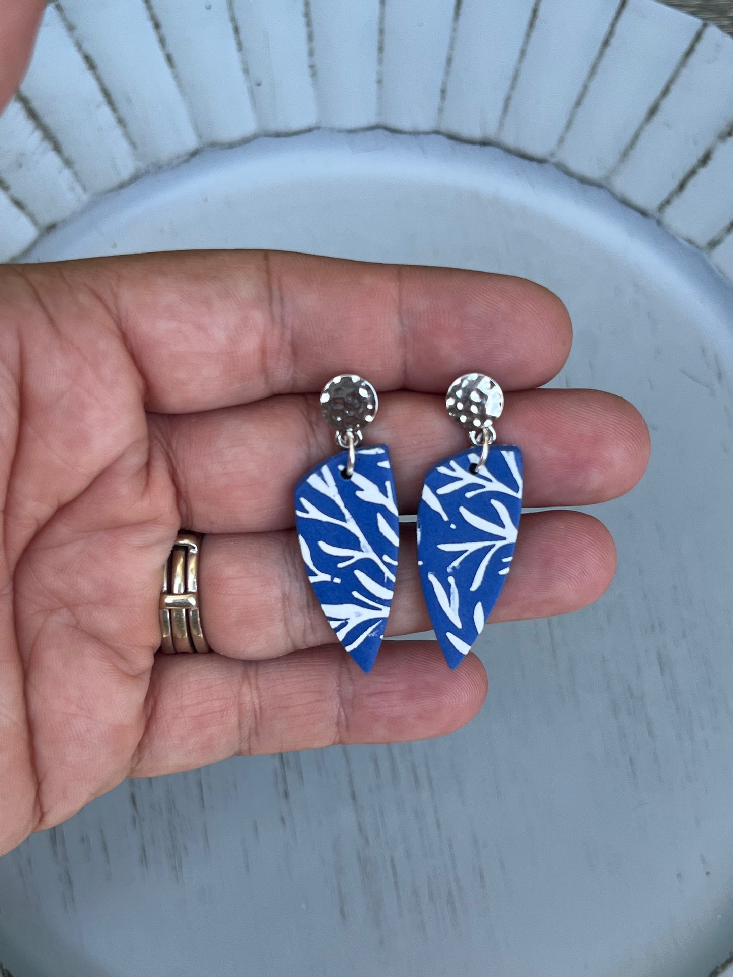 Floral Blue Dagger