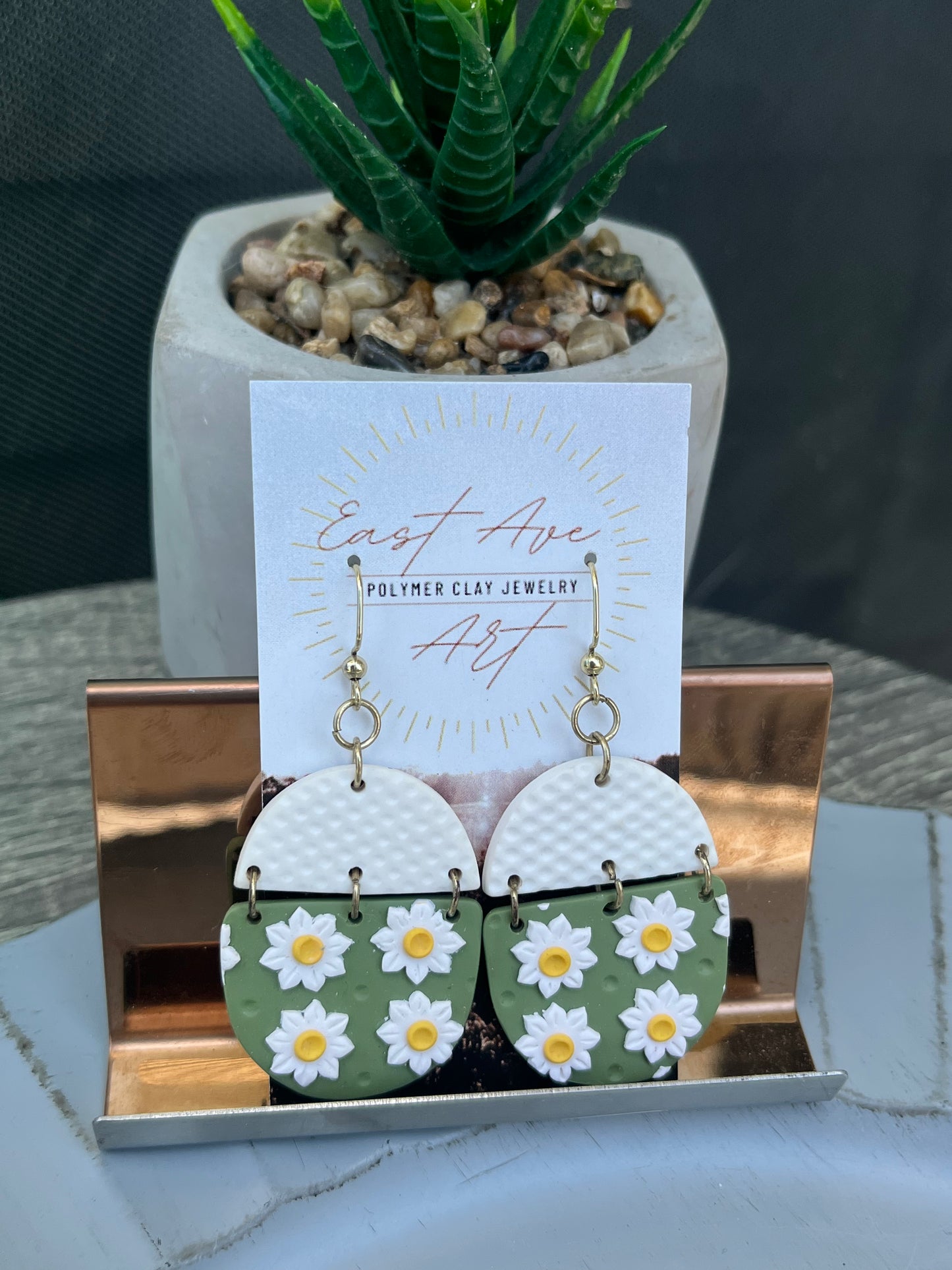Green Daisy Dangle