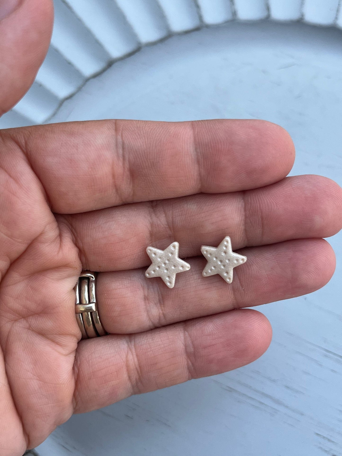 Sandy Star Pearl Stud