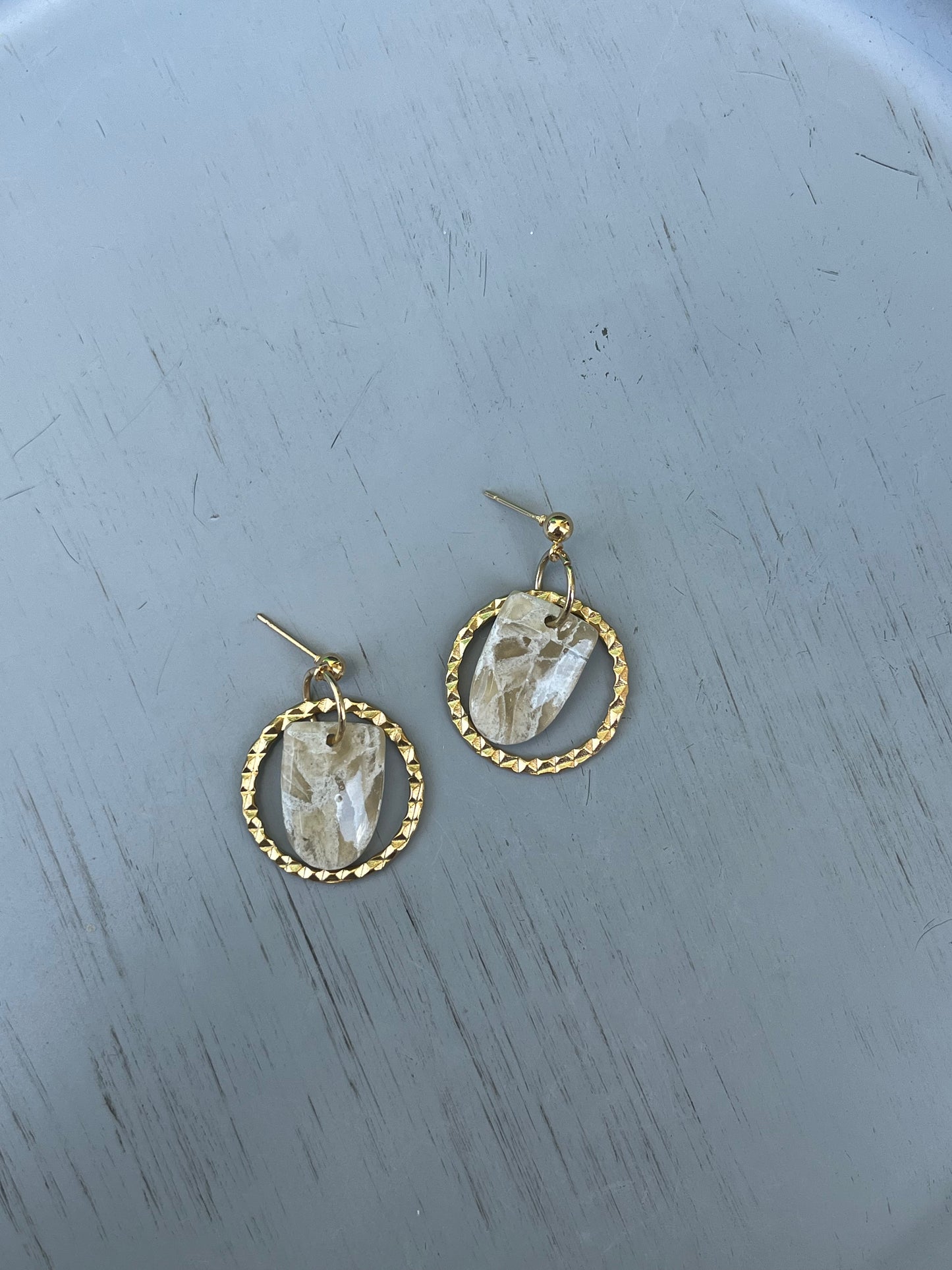 Stone Gold Hoop