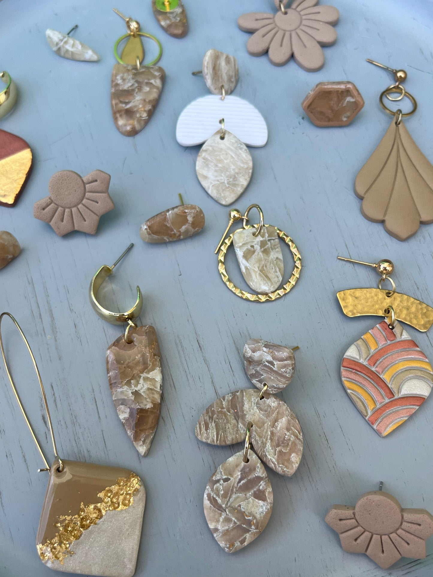 Stone Gold Hoop