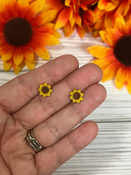 Sunflower Stud